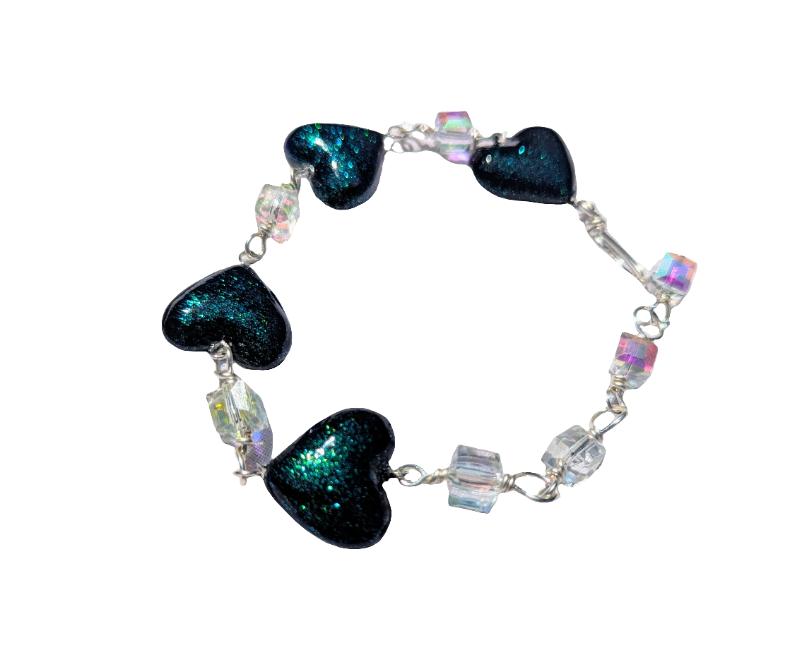 Black Queen of hearts bracelet