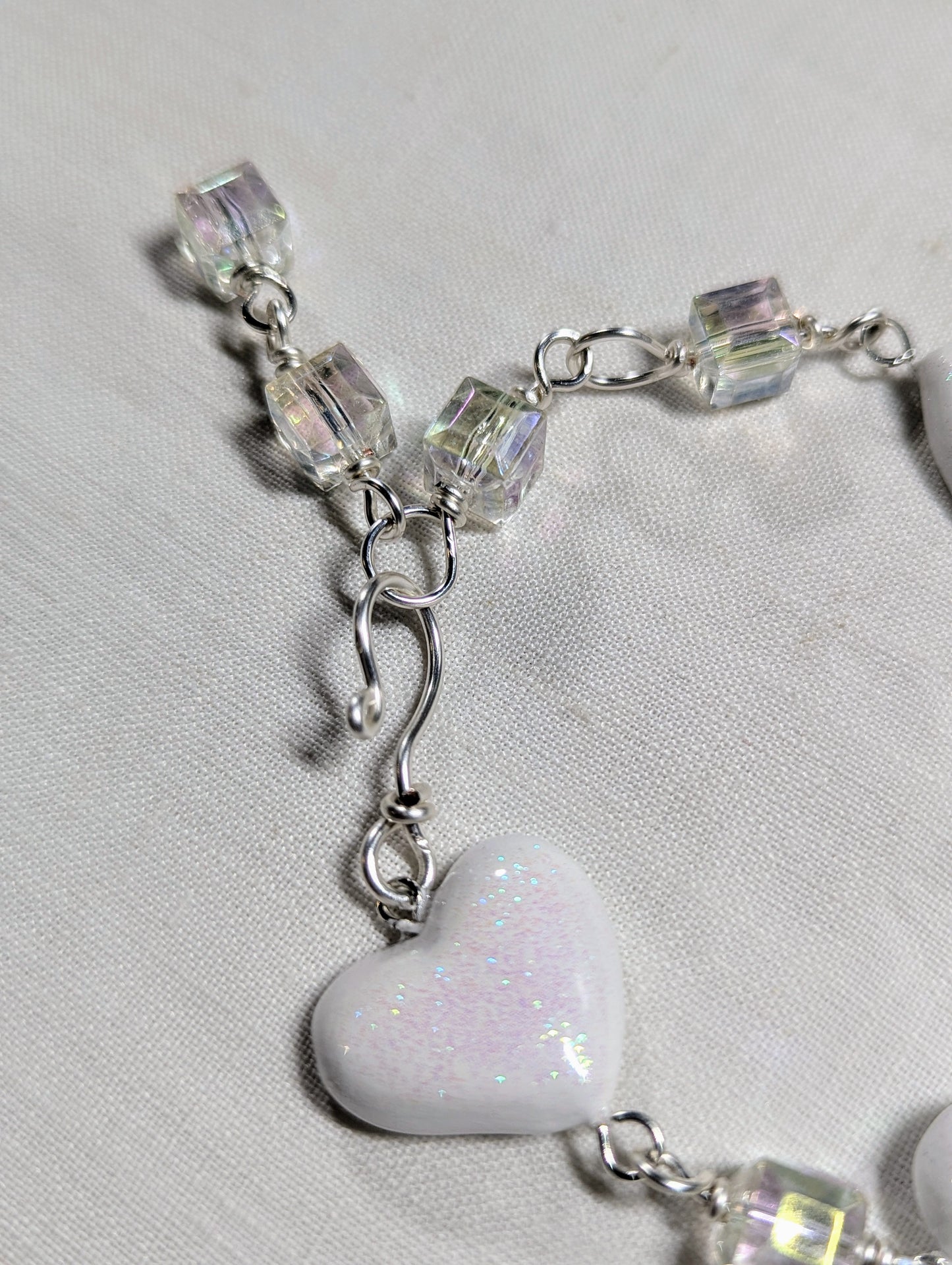 White queen of heart bracelet