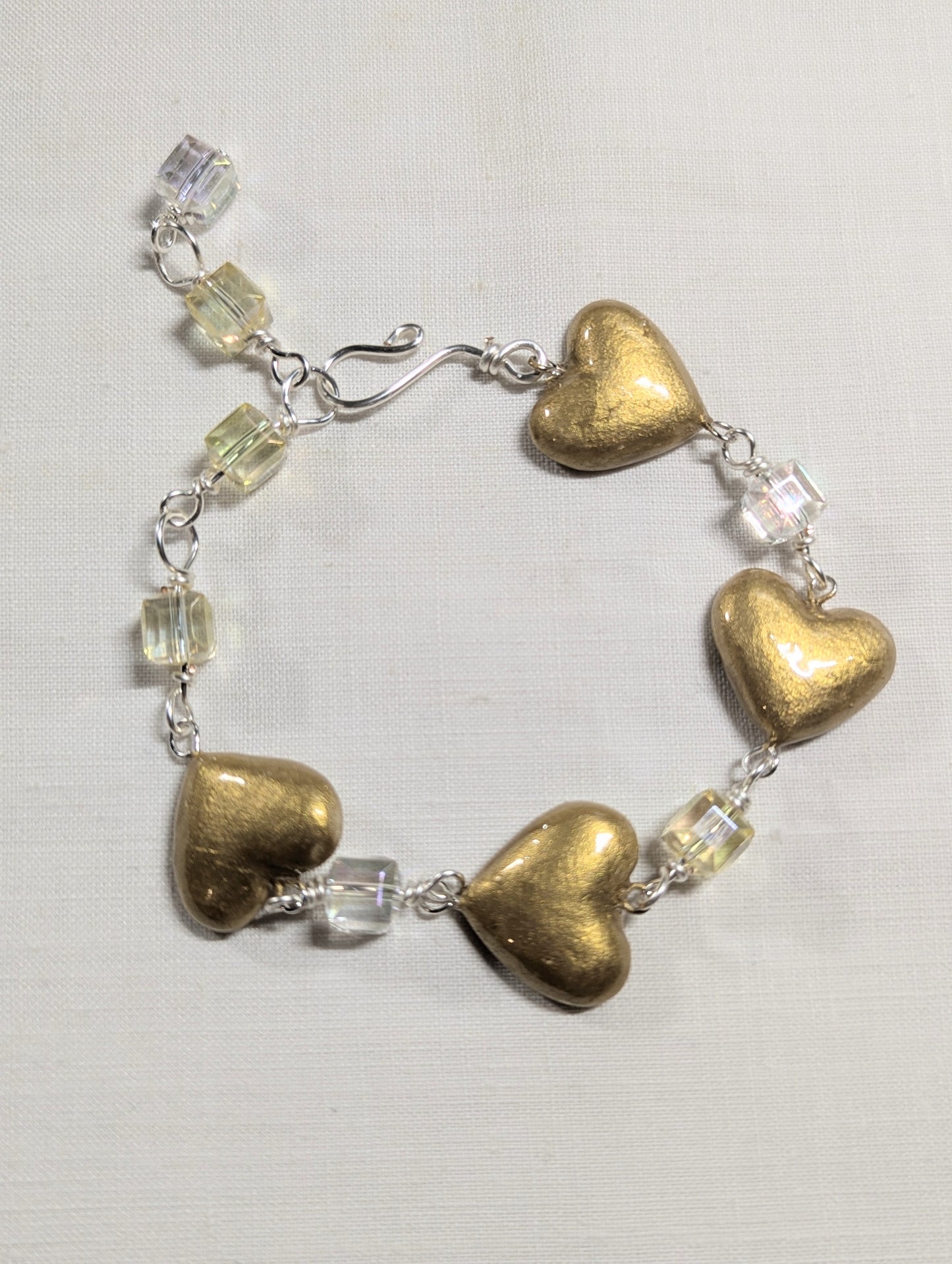 Gold Queen of heart bracelet