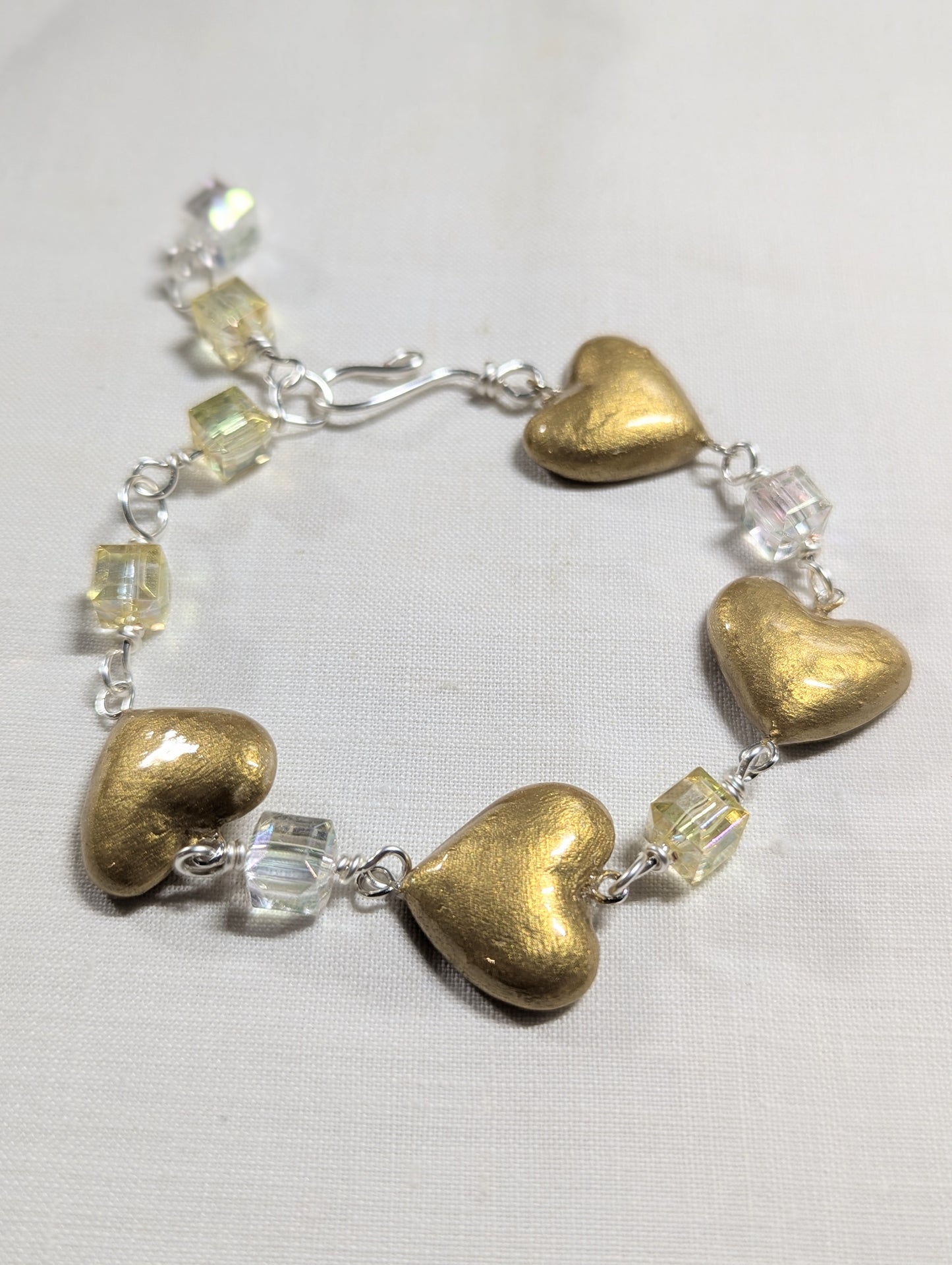 Gold Queen of heart bracelet