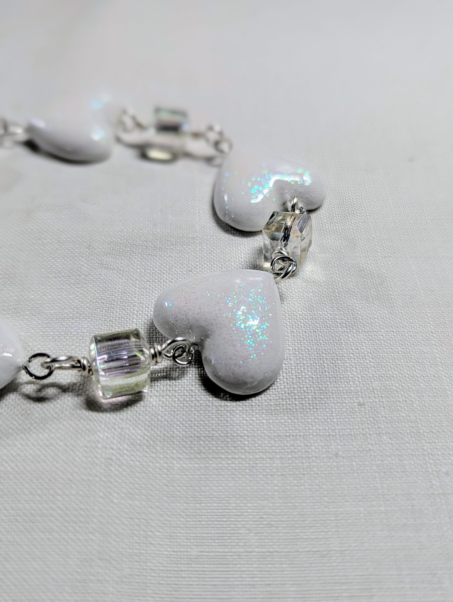 White queen of heart bracelet
